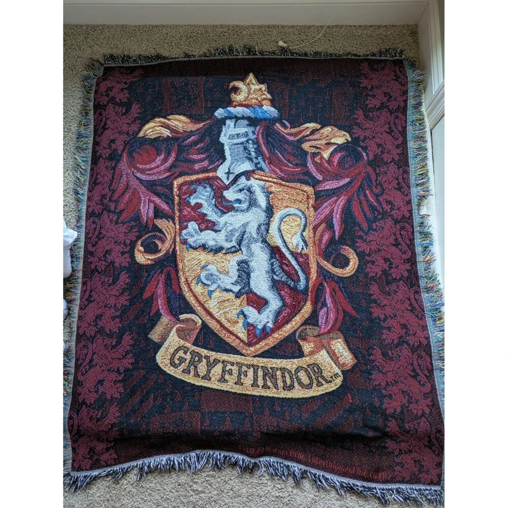 Harry Potter Gryffindor Woven Tapestry Throw Blanket